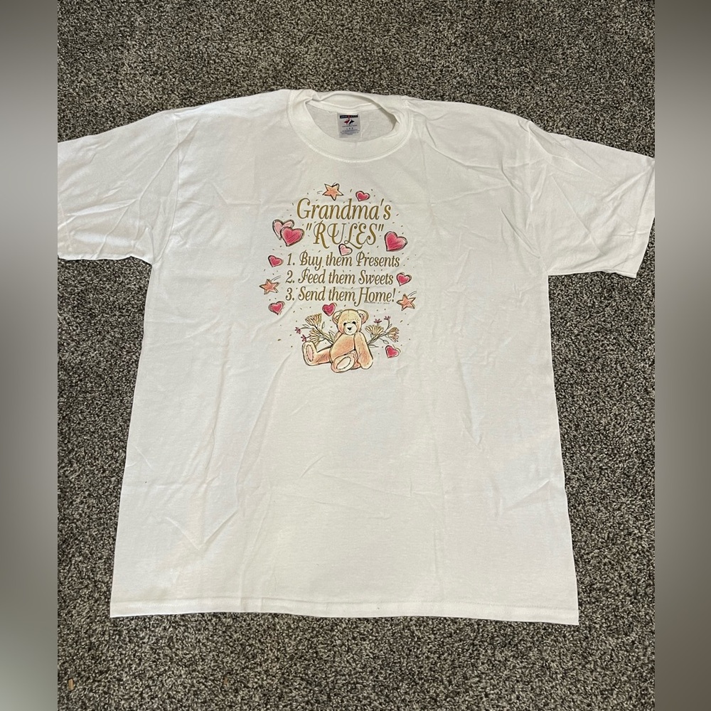 Jerzees white grandma rules teddy bear short sleeves shirt  L